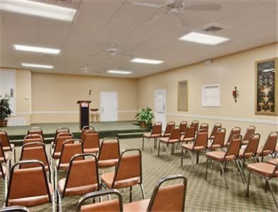 Ramada Ltd. Conference Center Tifton Facilidades foto